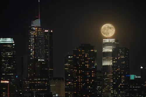 Los Angeles Super Moon Aug 2024