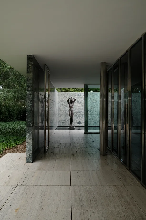 Mies Van Der Rohe   Barcelona   Pabellón Barcelona 06